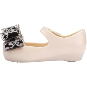 image:imagemini melissa Ultragirl Classic Bow Mary Jane Flats for Toddlers and BabiesBeigeBlack
